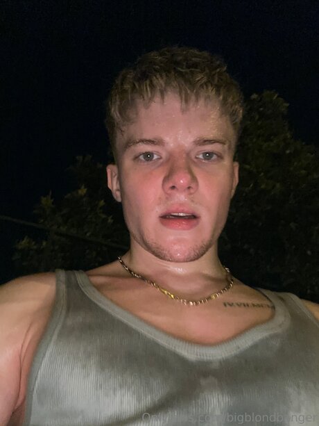 Bigblondbanger actriz de alta definición fotos