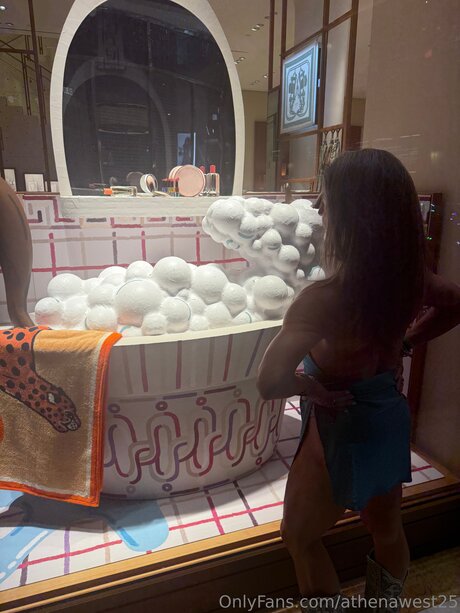 Athenawest25 Miniature