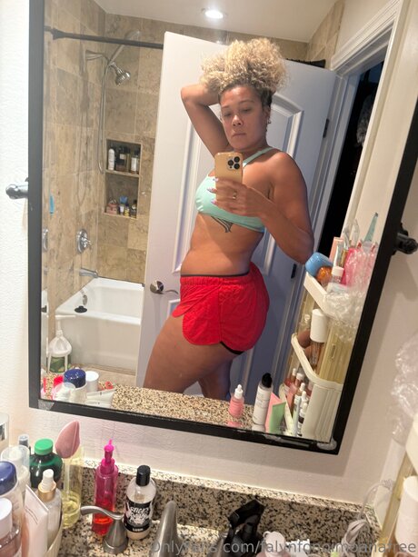 Falynfonoimoanafree actrice de grande qualité photos