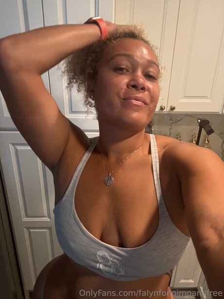 Falynfonoimoanafree buena actriz galerías