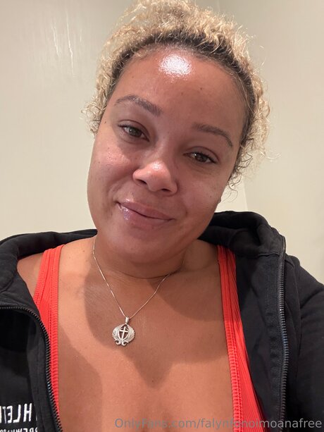 Falynfonoimoanafree estrella porno sexy archivo