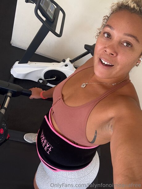 Falynfonoimoanafree star du porno adulte galerie