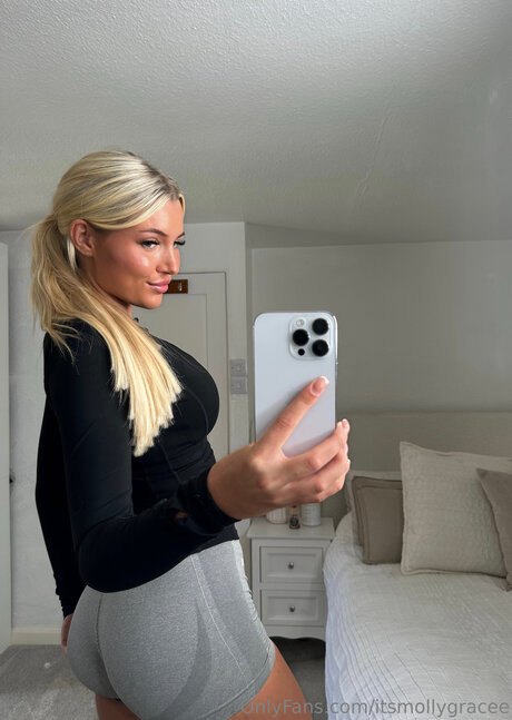 Itsmollygracee haut étoile image