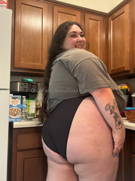 Thixxx Momma meilleur modèle des photos
