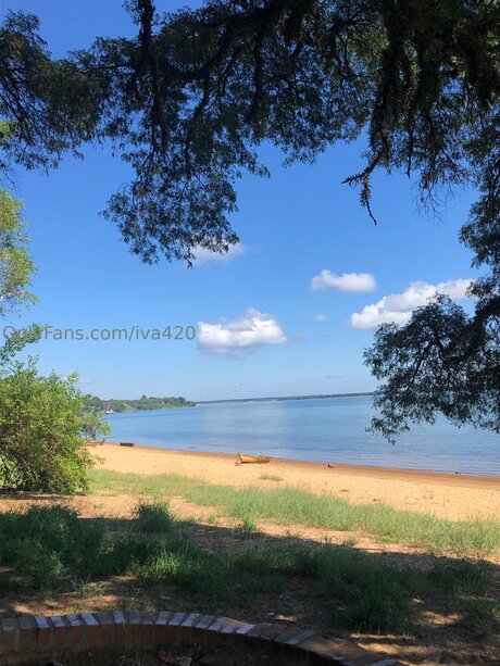 Iva420 actriz adulta imágenes