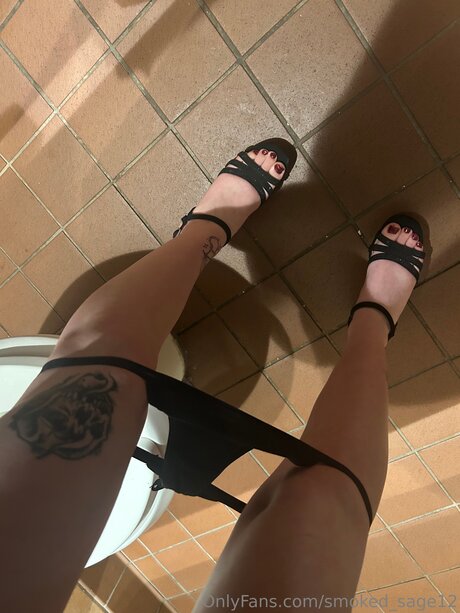 Smoked Sage12 model xxx pic