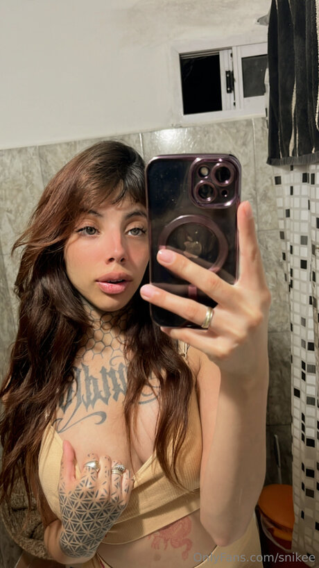 Juliagameusee star nude photo