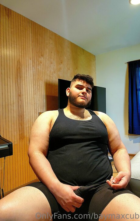 Baymaxcub sexy pornstar pic