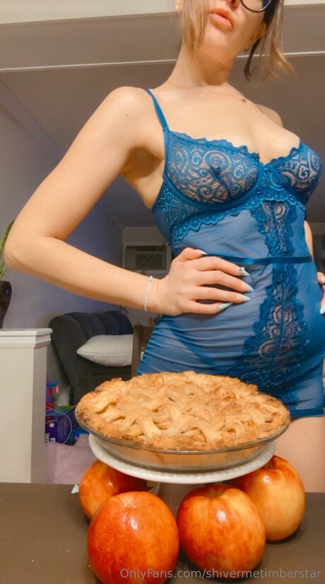 Shivermetimberstar actrice hd images