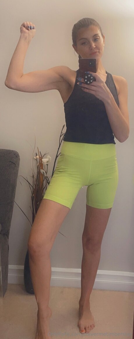 Shivermetimberstar étoile exclusive des photos