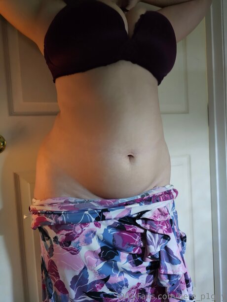 Here P1ggy sexe star img