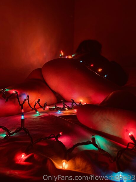 Flowerbabe93 étoile xxx image