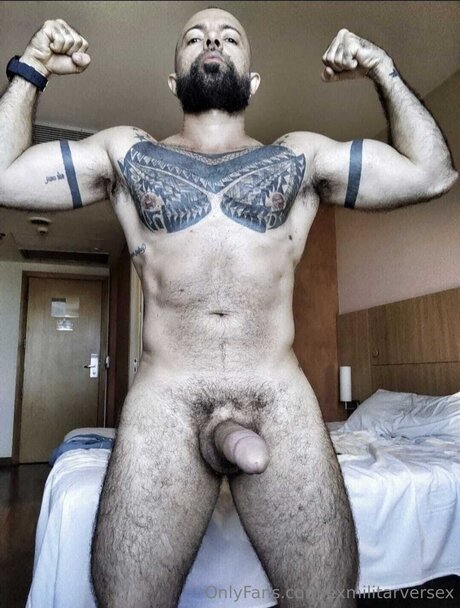 Exmilitarversex joli modèle img