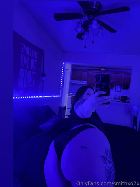 Smithxo2x porn star pic