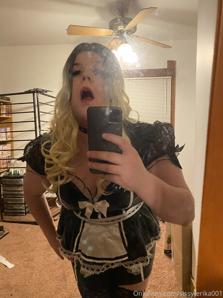 Sissy Erika001 actriz caliente fotos