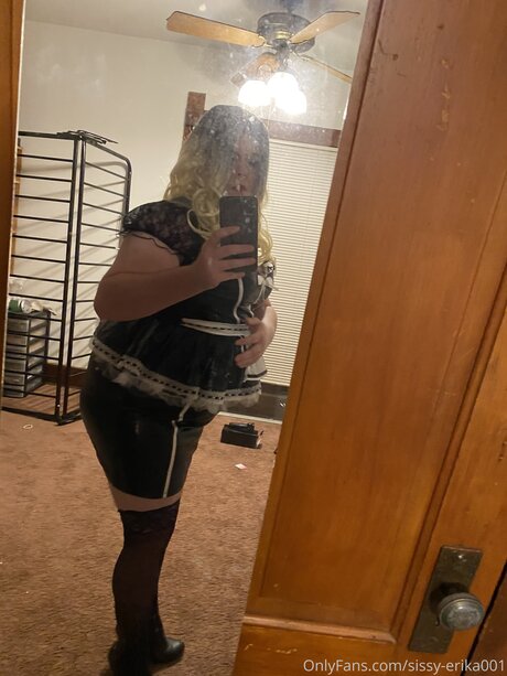 Sissy Erika001 sexe star du porno photo