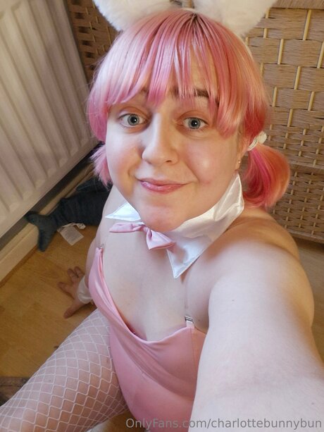 Charlottebunnybun modèle artistique des photos