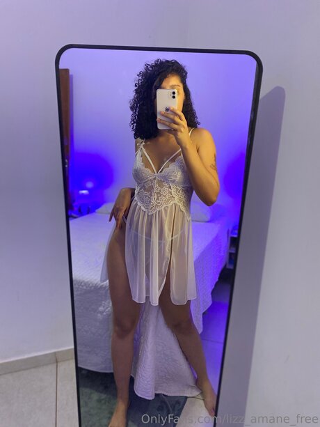 Lizz Nks jolie star du porno image