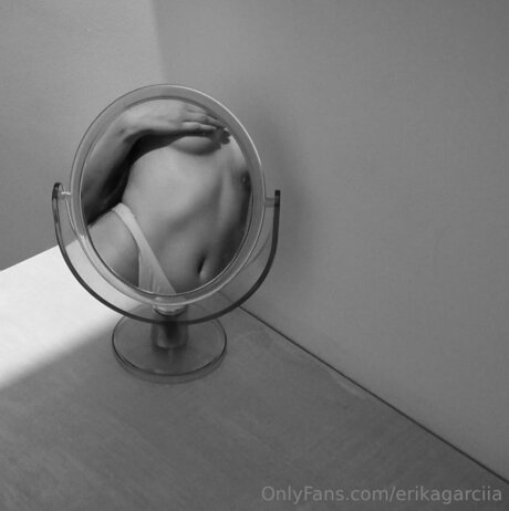 Erikagarciia étoile sexy image