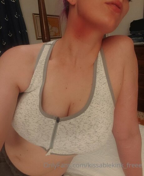 Kissablekink Freee modèle pornographique galeries