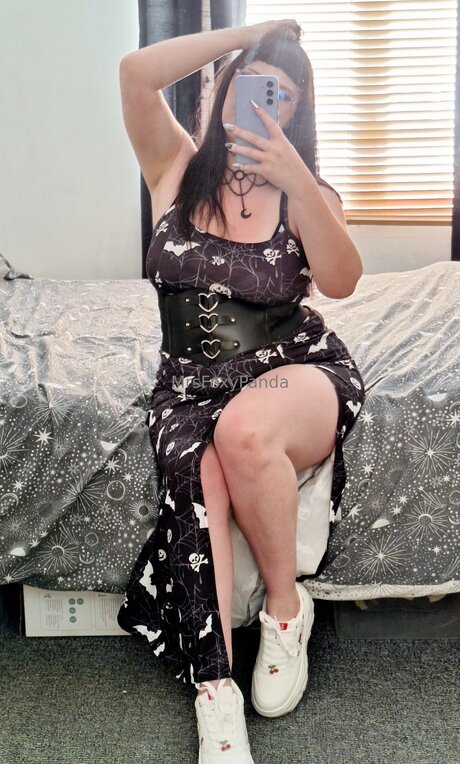 Mrsfoxypanda art model images