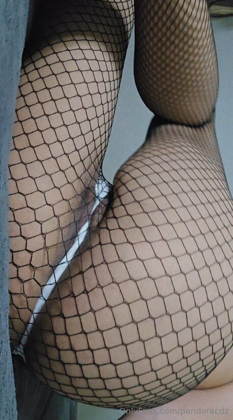 Pandoracdz étoile xxx des photos