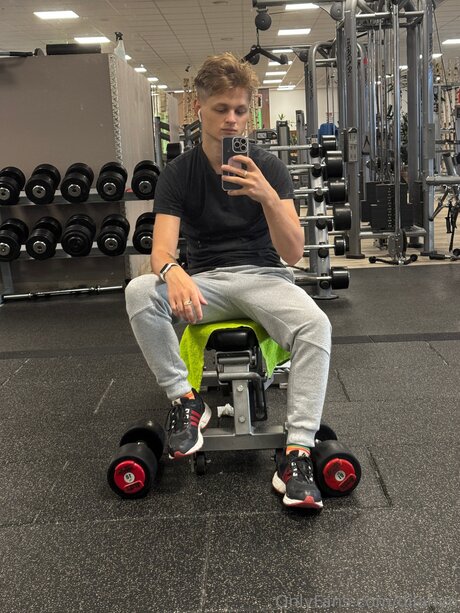 Dilanyn actriz libre galerías