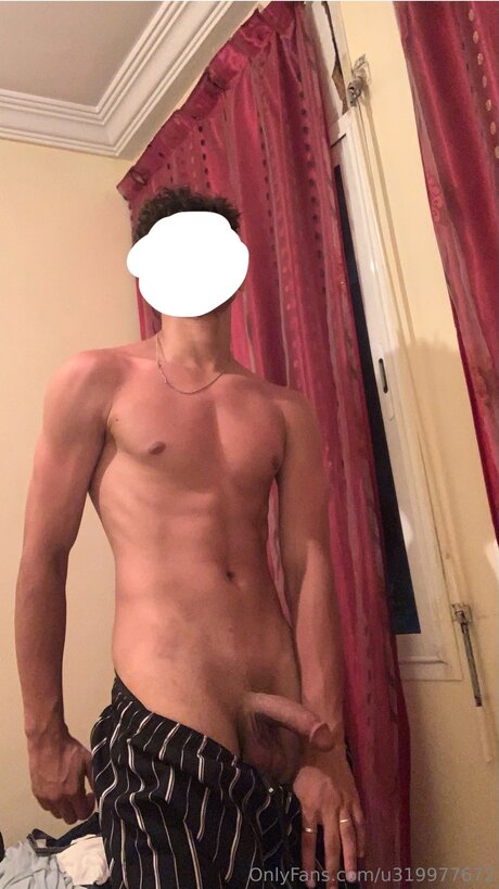 Theboynextdoor3 modelo desnudo fotos