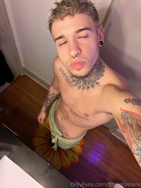 Ftmonlytrans pornstar sexy archive