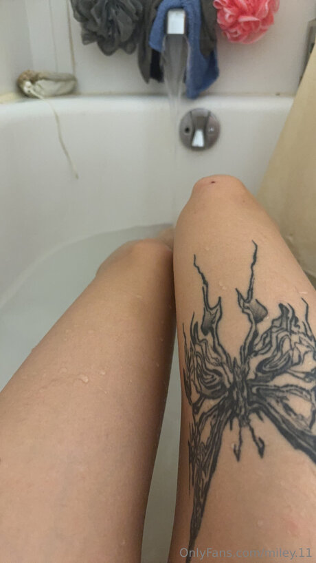 Miley 11 star du porno sexy photos