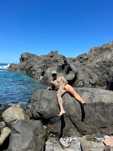 Xewyhdezz mannequin photo