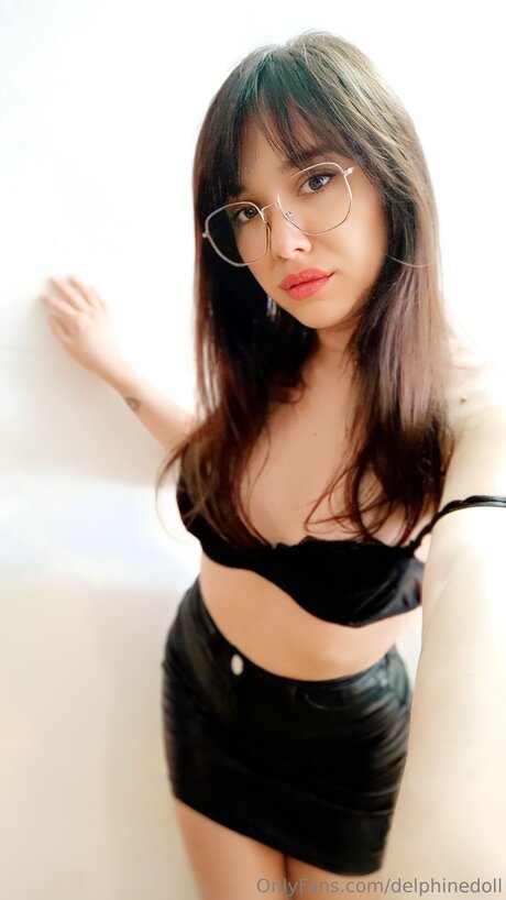 Delphinedoll star nudes images