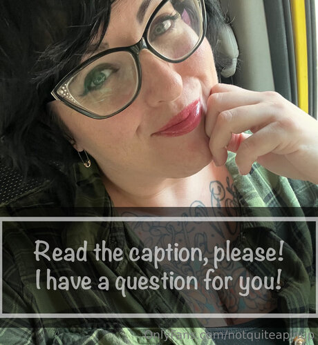 Notquiteapinup modelo desnudos recopilación