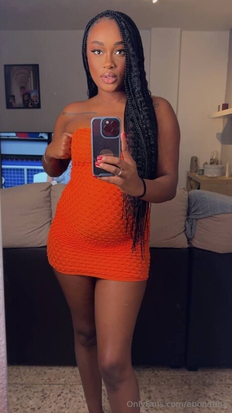 Ebonatina sexy star pic