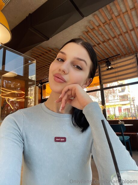 Brianabloom art actress pics