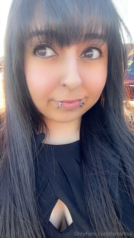 Farrahluv mannequin photos