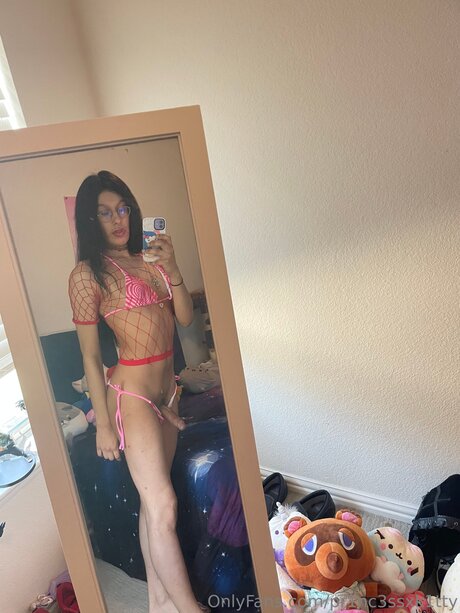 Pr1nc3ssxk1tty xxx actress gallery