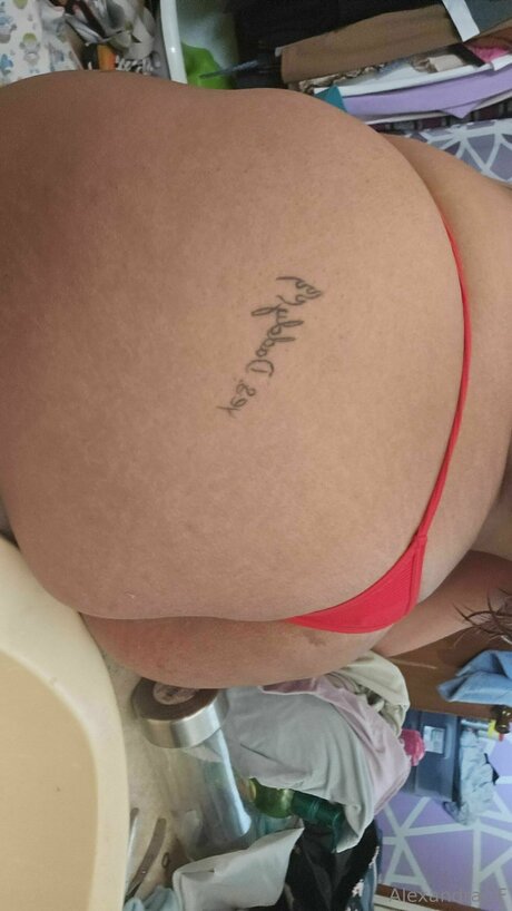 Alexav12 model sex picture