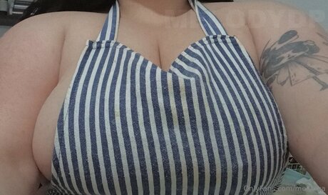 Mel0dya Imagen de perfil