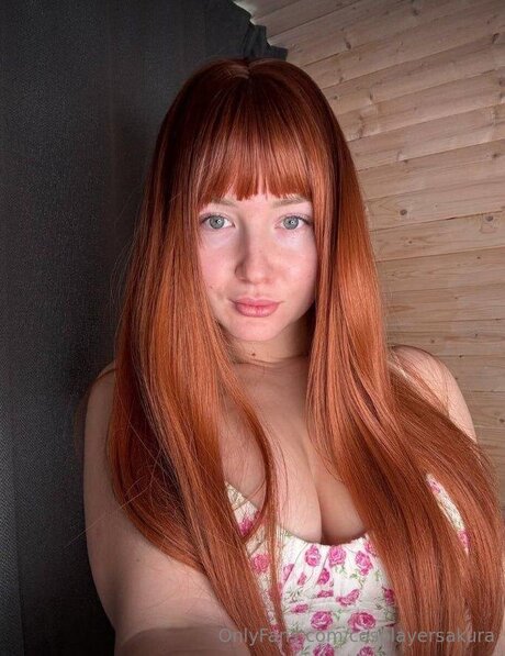 Cosplayersakura actriz erótica fotos