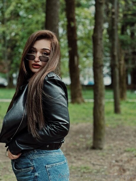 Jadebaabyyy hot model archive