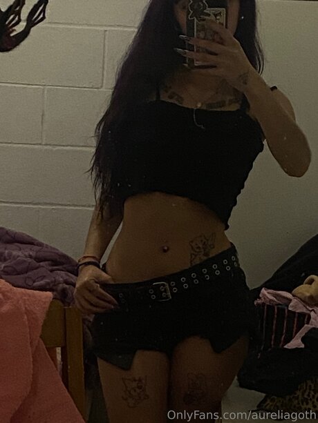 Aureliagoth étoile adulte galeries