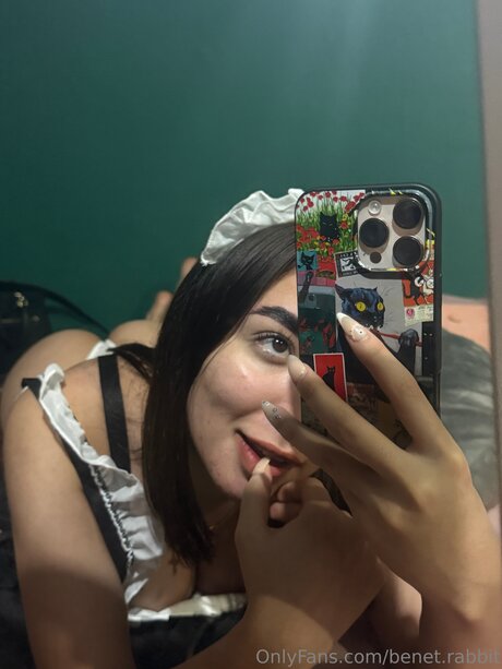 Benet Rabbit hd actress img