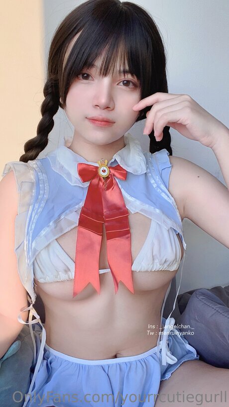 Yabainekoo actriz de alta calidad imágenes