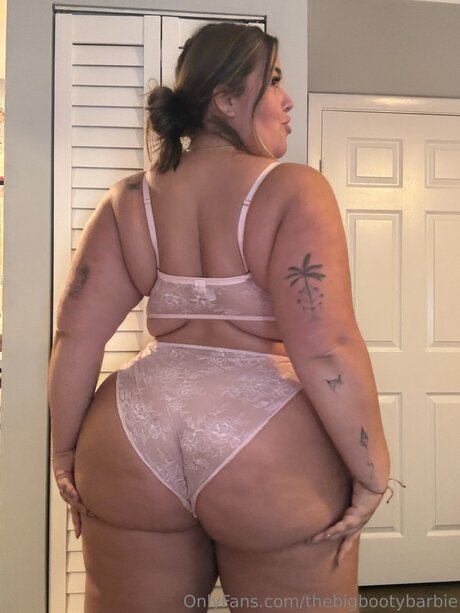 Thebigbootybarbie model image
