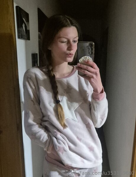 U353169692 estrella porno atractiva imágenes