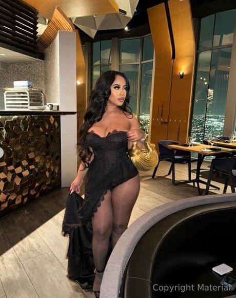 Misskaelynmarievip modelo porno archivo