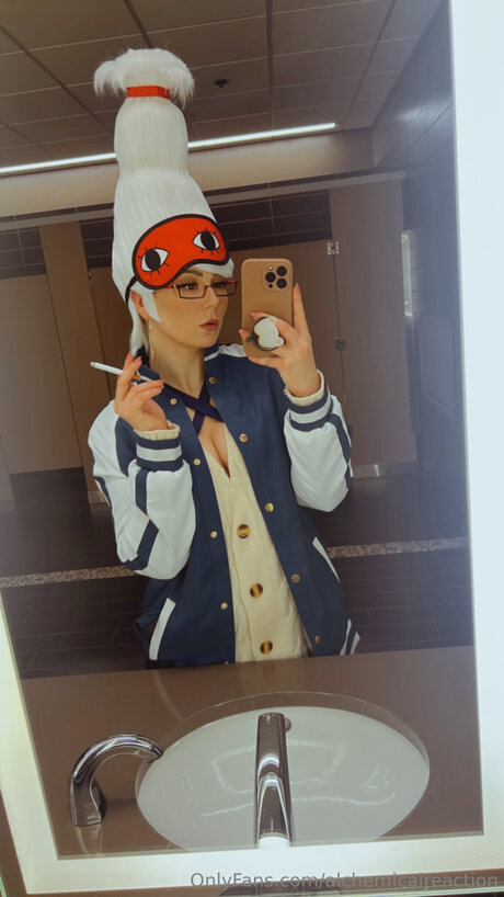 Alchemicalreaction estrella xxx fotos