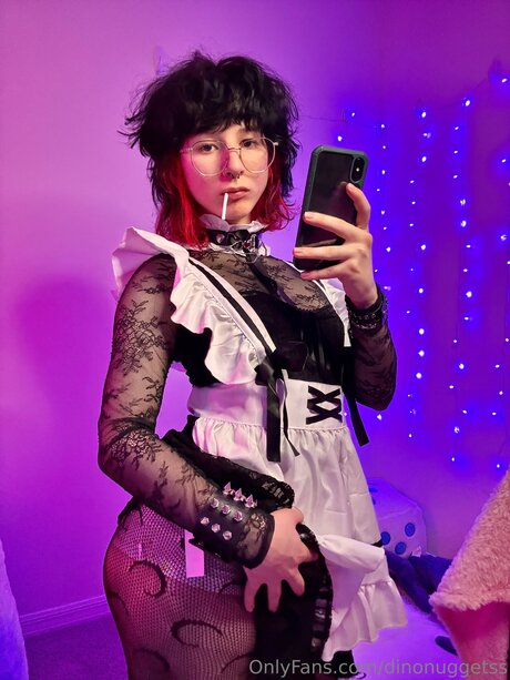 Dinonuggetss jolie star du porno photos