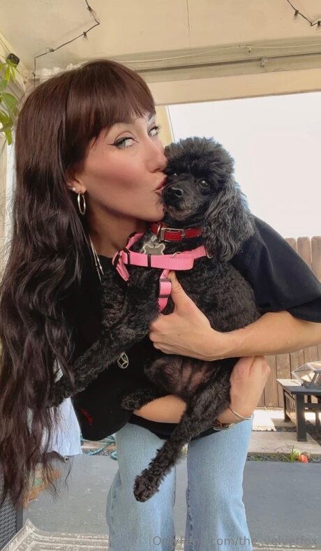 The Velvetfox modelo desnudo galería